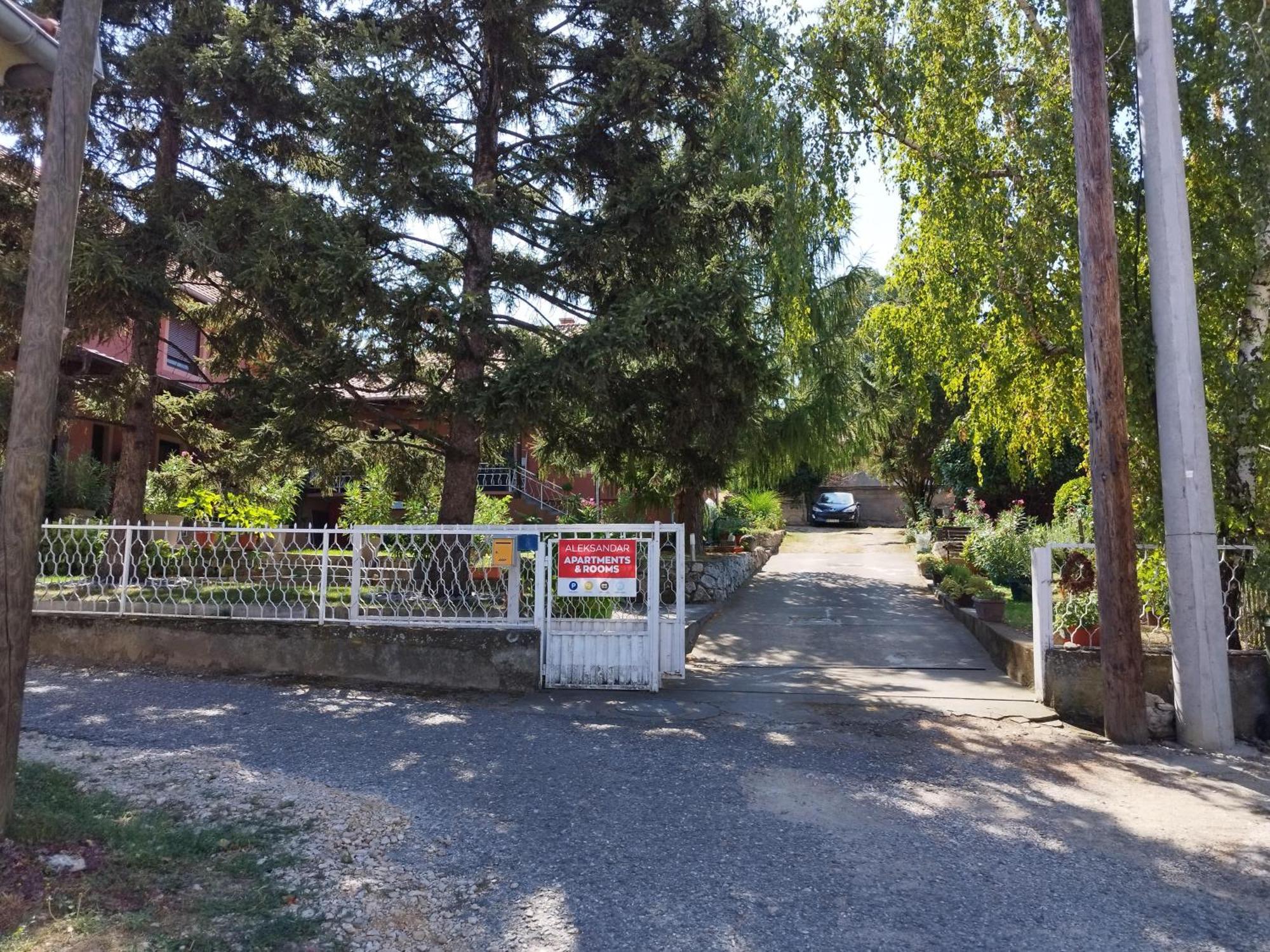Apartment & Rooms Aleksandar Голубац Екстериор снимка